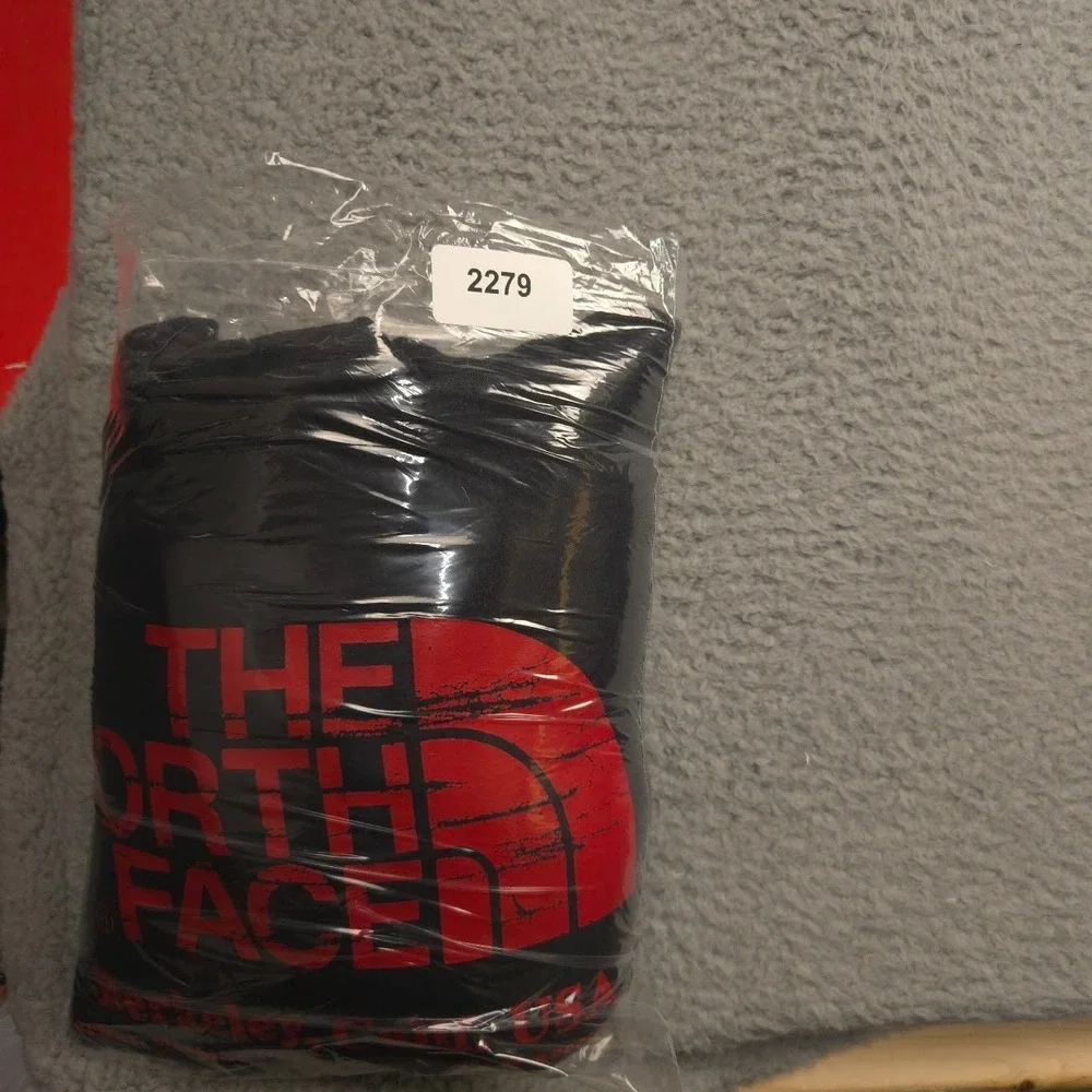 The North Face Hoodie Men M Black Red Logo Berkeley USA Pullover